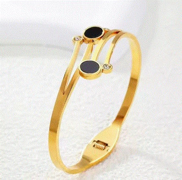 Zircon Cuff Bangle ( UAE Delivery Time: 1-3 Days ) :